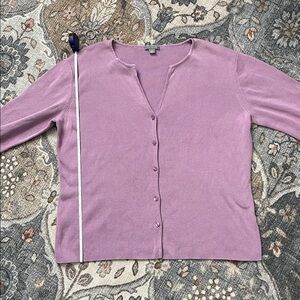 Ann Taylor Women's Soft Purple V-Neck Sweater